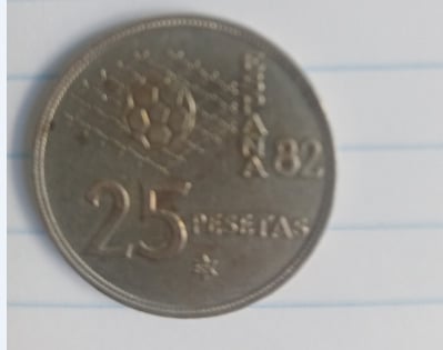 MONEDA AÑO 82